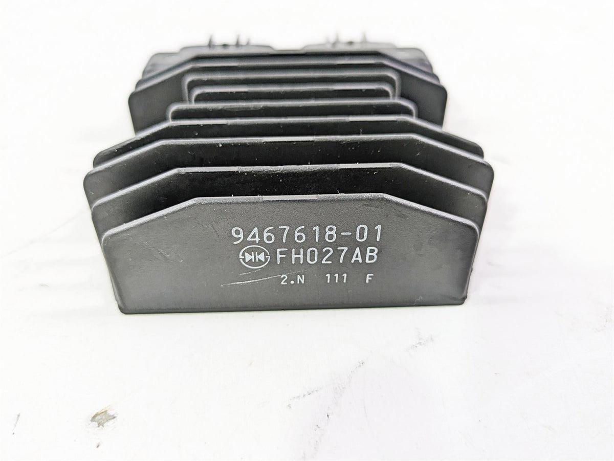 2015 BMW R1200GS Adv K51 Rectifier Voltage Regulator FH927AB 12318523367 {{ shop.shopifyCountryName }} - Mototech271