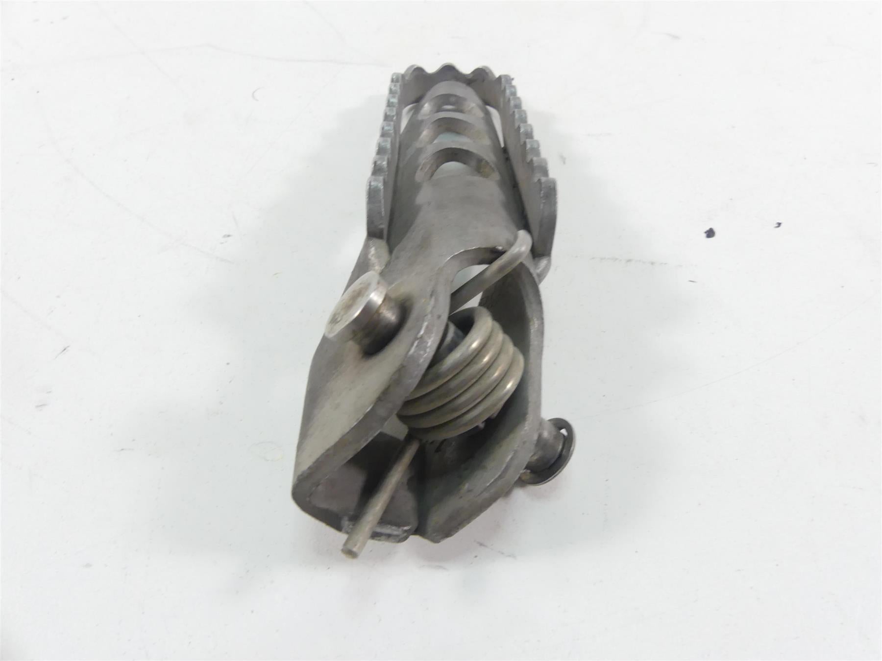 2019 BMW R1250GS K50 Front Right Footpeg Foot Peg Rest 46718526740 {{ shop.shopifyCountryName }} - Mototech271
