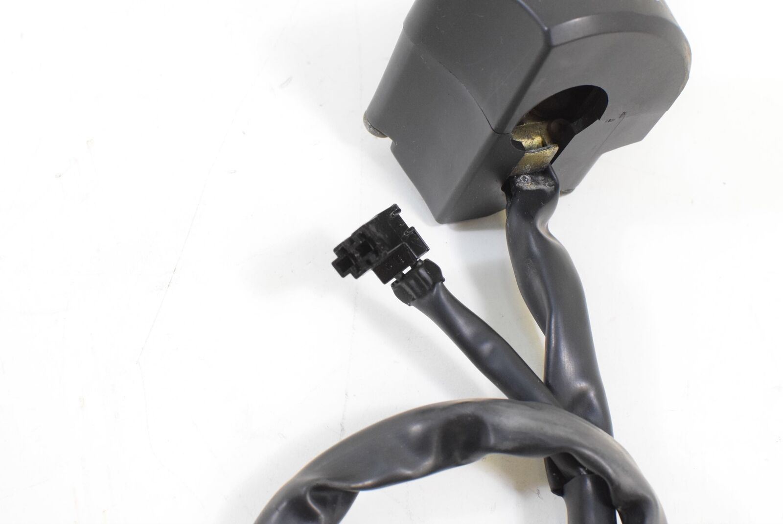 2006 Kawasaki ZX6R ZX636 Ninja Right Start Kill Control Switch 46091-0040 {{ shop.shopifyCountryName }} - Mototech271