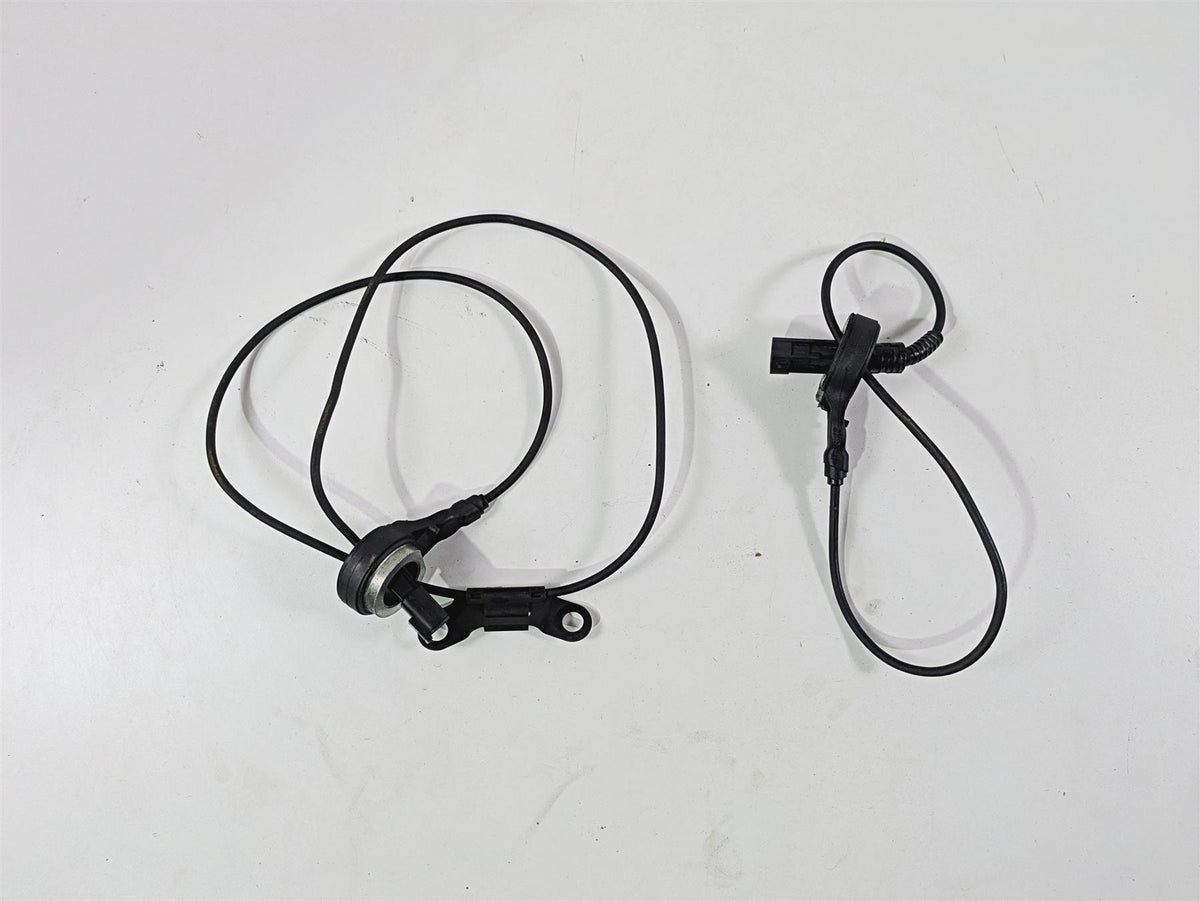 2016 Harley Touring FLHR Road King Front Rear Abs Wheel Speed Sensors 32700017 {{ shop.shopifyCountryName }} - Mototech271
