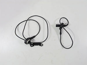 2016 Harley Touring FLHR Road King  Front Rear Abs Wheel Speed Sensors 32700017