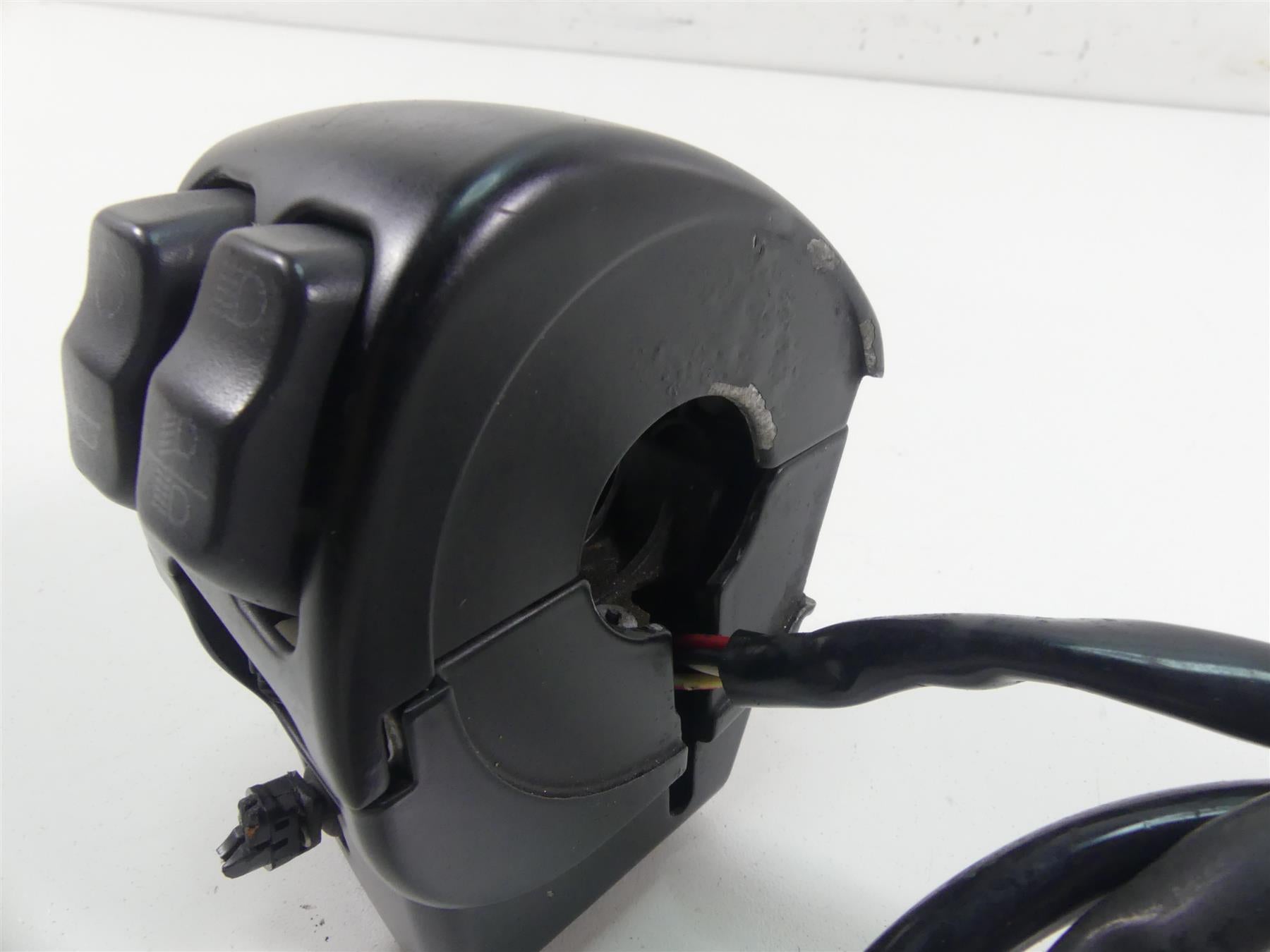 2019 Harley Softail FLSB Sport Glide Left Hand Control Switch -Parts 71500288 {{ shop.shopifyCountryName }} - Mototech271