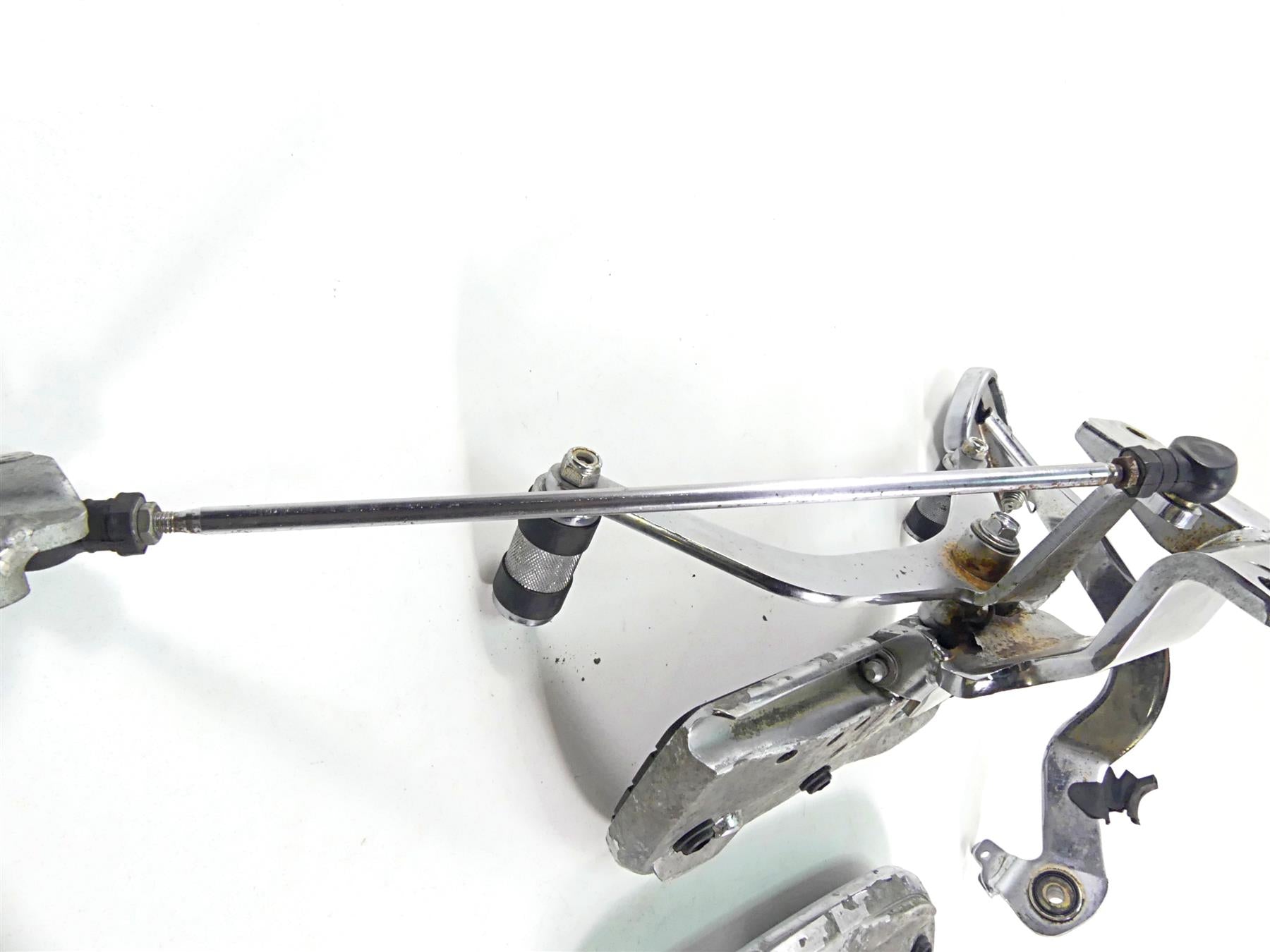 2002 Honda VTX1800 R Front L+R Floor Board Shifter Brake Pedal 50612-MCV-010 {{ shop.shopifyCountryName }} - Mototech271