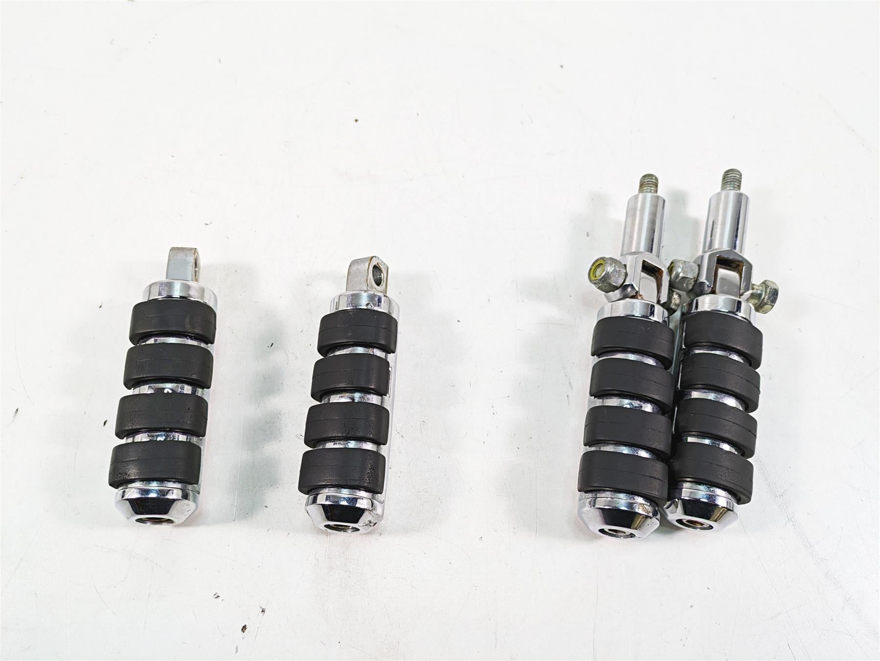 2006 Harley Softail FXSTSI Springer Front Rear Chrome Foot Peg Rest Set 50942-00 {{ shop.shopifyCountryName }} - Mototech271