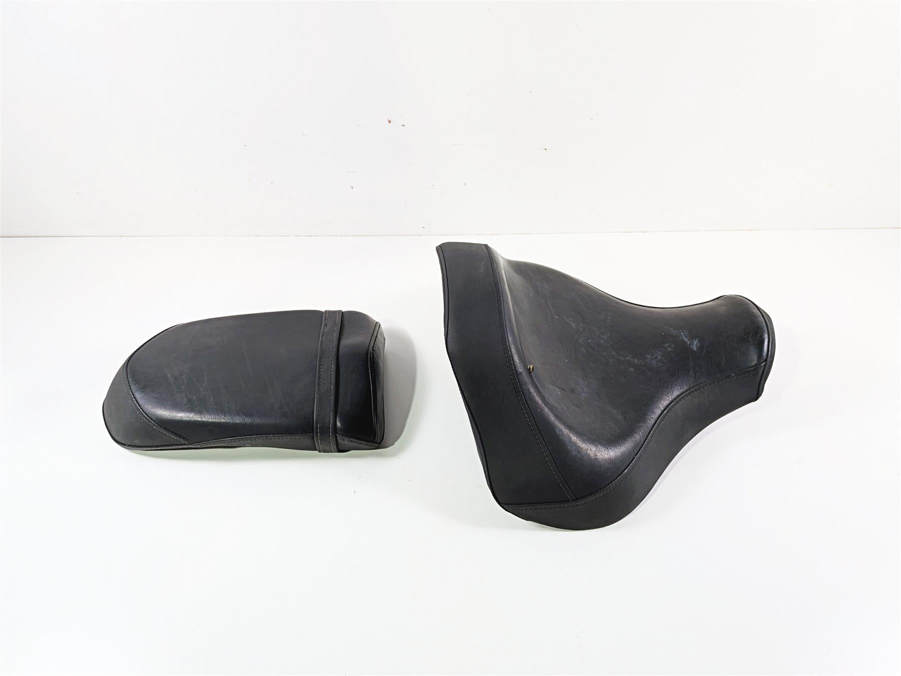 2012 Yamaha XV1900 Raider S Front & Rear Seat Set 5C7-24710-00-00 {{ shop.shopifyCountryName }} - Mototech271