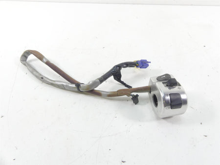 2001 Yamaha XV1600 Road Star Left Hand Turn Signal Control Switch 5BN-83973-00 {{ shop.shopifyCountryName }} - Mototech271