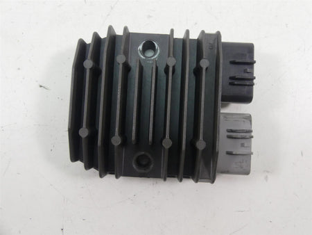 2008 Yamaha FZ1 Fazer Rectifier Voltage Regulator 1D7-81960-00-00 FH012AA {{ shop.shopifyCountryName }} - Mototech271