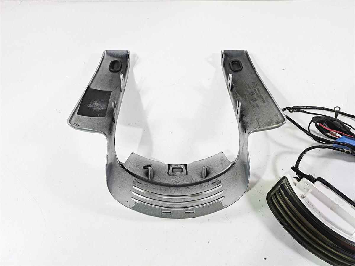 2010 Harley Touring FLHX Street Glide Rear Fender Wing & Led Taillight 59739-09 {{ shop.shopifyCountryName }} - Mototech271