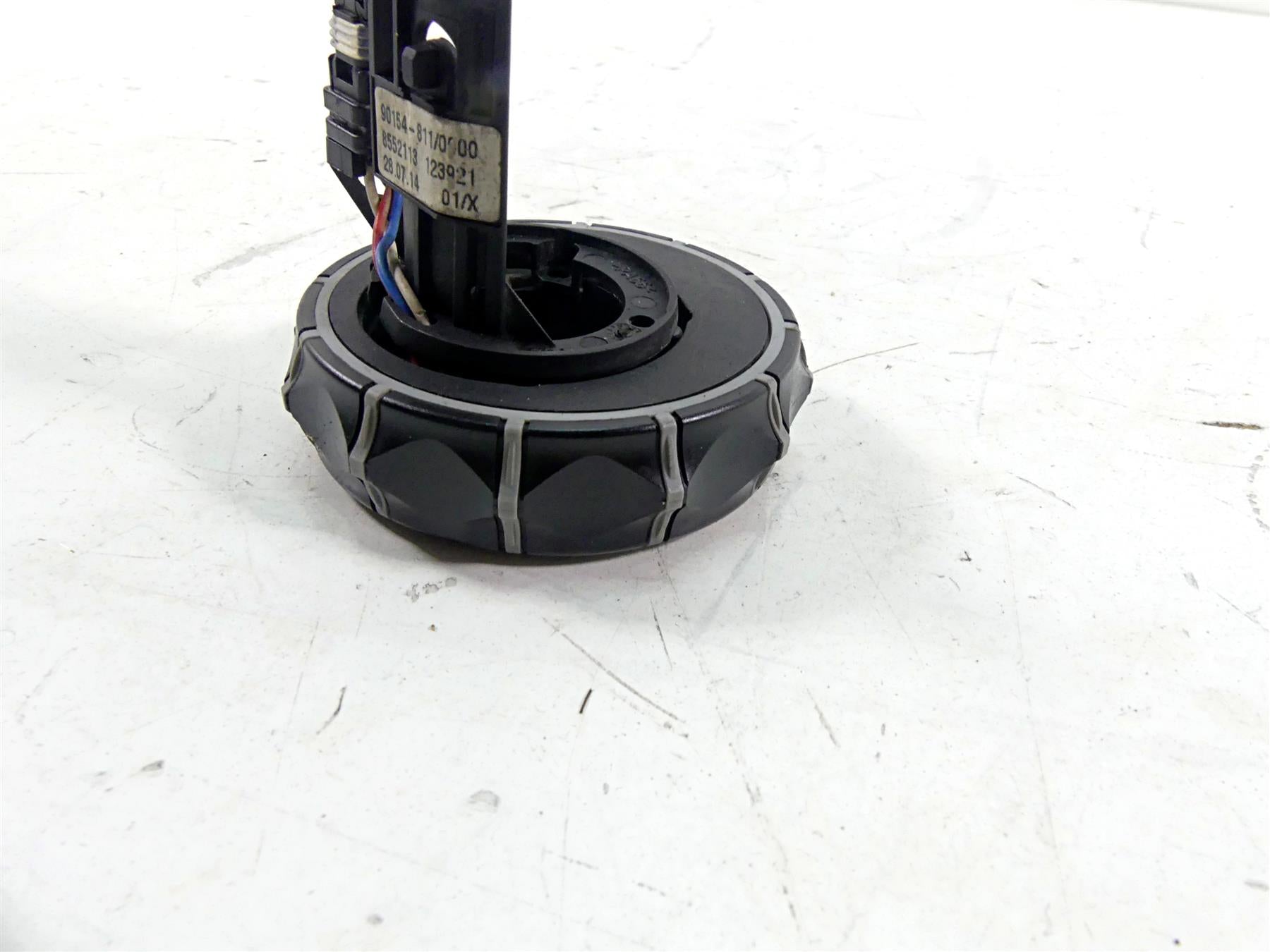 2015 BMW R1200GS GSW K50 Left Hand Round Multi Control Switch 61317727498 {{ shop.shopifyCountryName }} - Mototech271