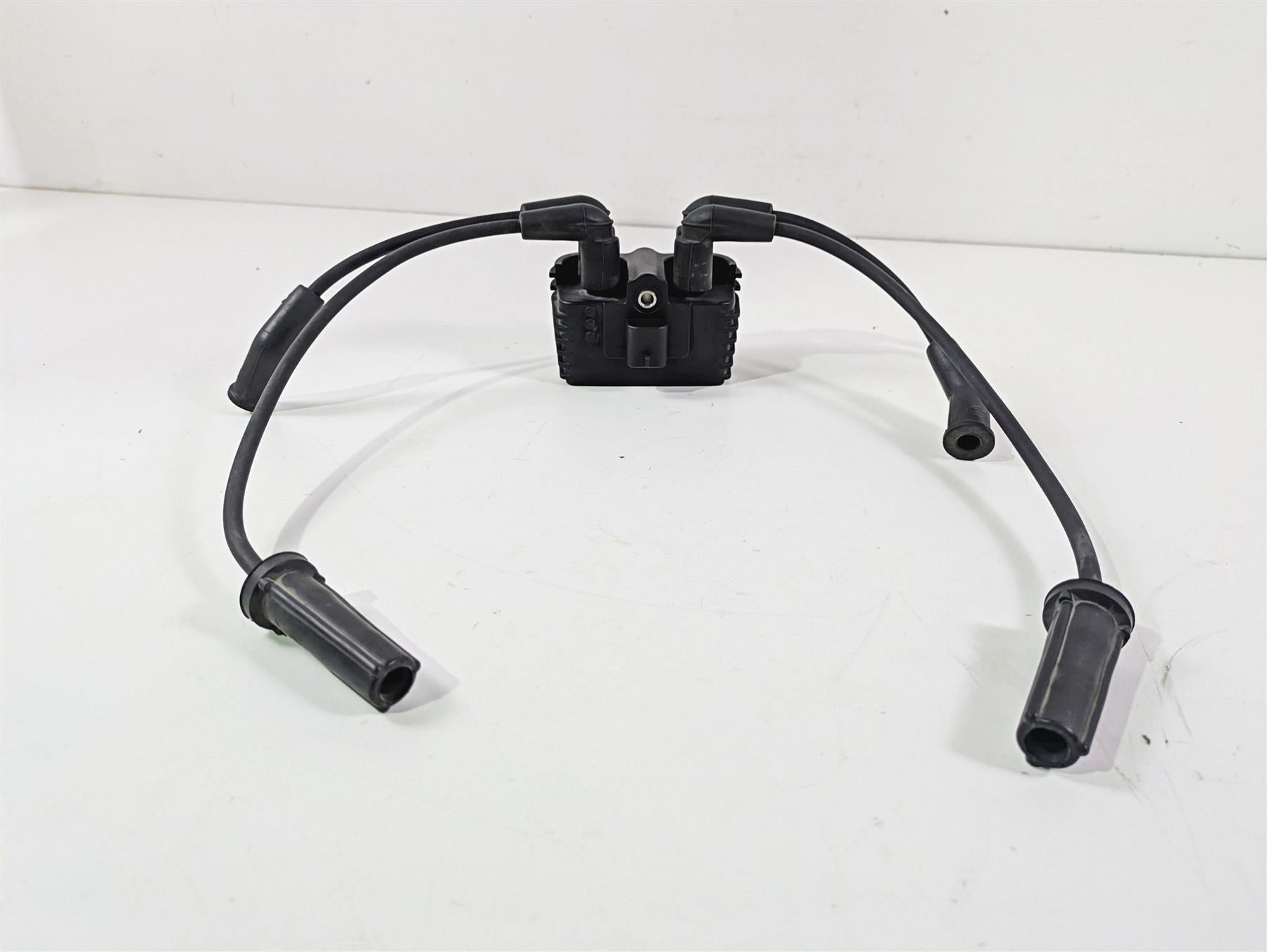 2020 Harley Softail FXST Standard Ignition Coil Wires Plugs - Read 31600067 {{ shop.shopifyCountryName }} - Mototech271