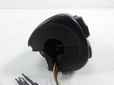 2016 Harley FLS Softail Slim Right Hand Start Stop Control Switch -Read 71500297 {{ shop.shopifyCountryName }} - Mototech271
