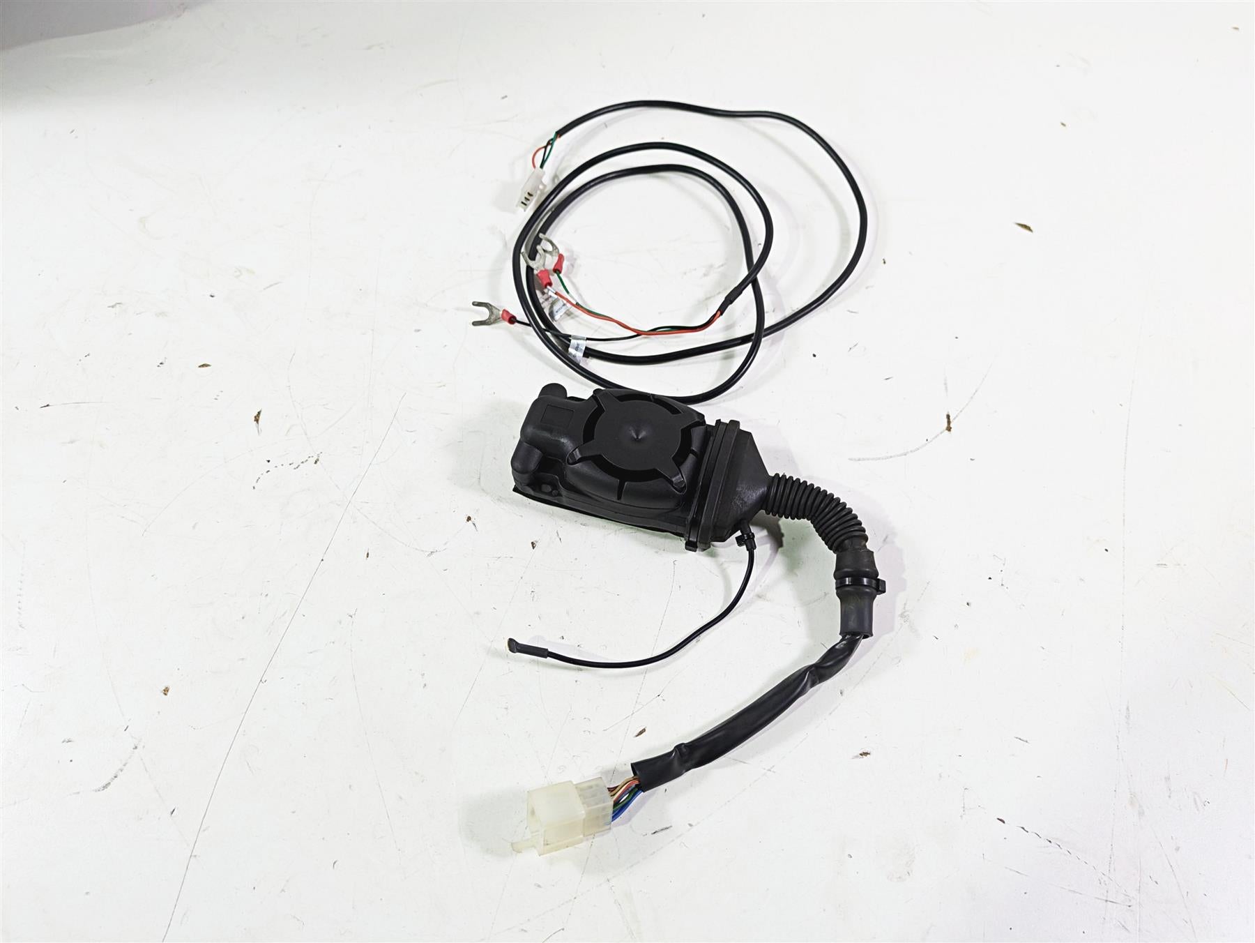2014 Moto Guzzi California 1400 Touring Alarm Box Module -NO KEY FOB 887335 {{ shop.shopifyCountryName }} - Mototech271