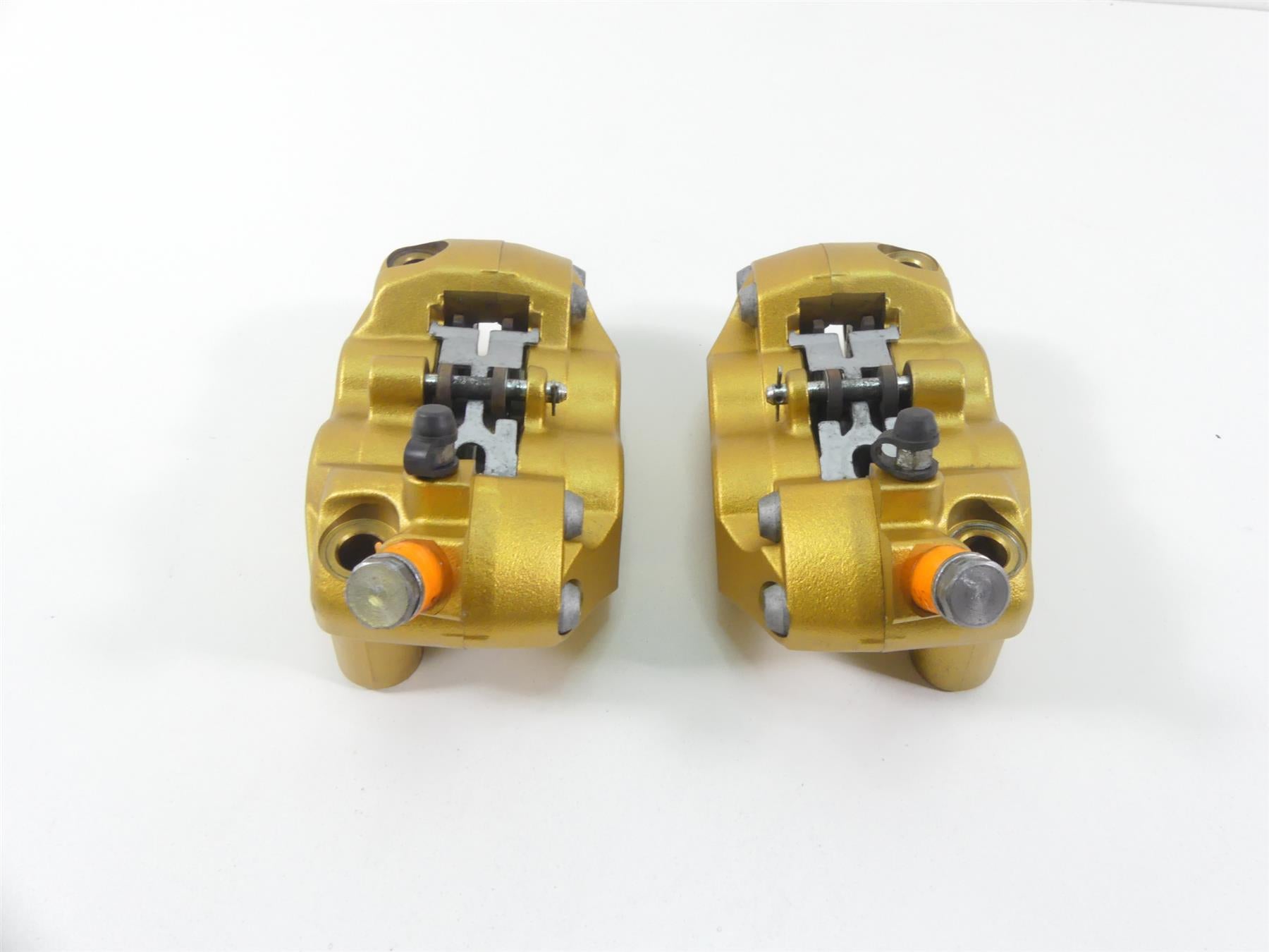 2013 Triumph Street Triple 675R Front Nissin Brake Calipers T2020831 T2020832 {{ shop.shopifyCountryName }} - Mototech271