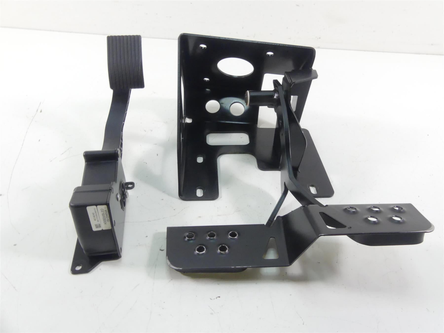 2018 Polaris RZR 1000 RS1 Brake & Accelerate Pedal Set 1023075 4014042 | Mototech271