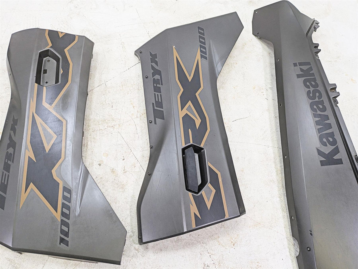 2023 Kawasaki Teryx KRX KRF 1000 C Fender Door Cover Plastic Fairings 35038-0014 {{ shop.shopifyCountryName }} - Mototech271