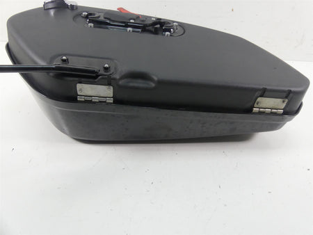 2021 Harley Softail FLSB Sport Glide Right Side Saddlebag Saddle Bag 90201448 {{ shop.shopifyCountryName }} - Mototech271