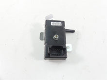 Load image into Gallery viewer, 2009 Harley FLHTCU SE4 CVO E-Glide Power Lock Receiver Module 76524-08
