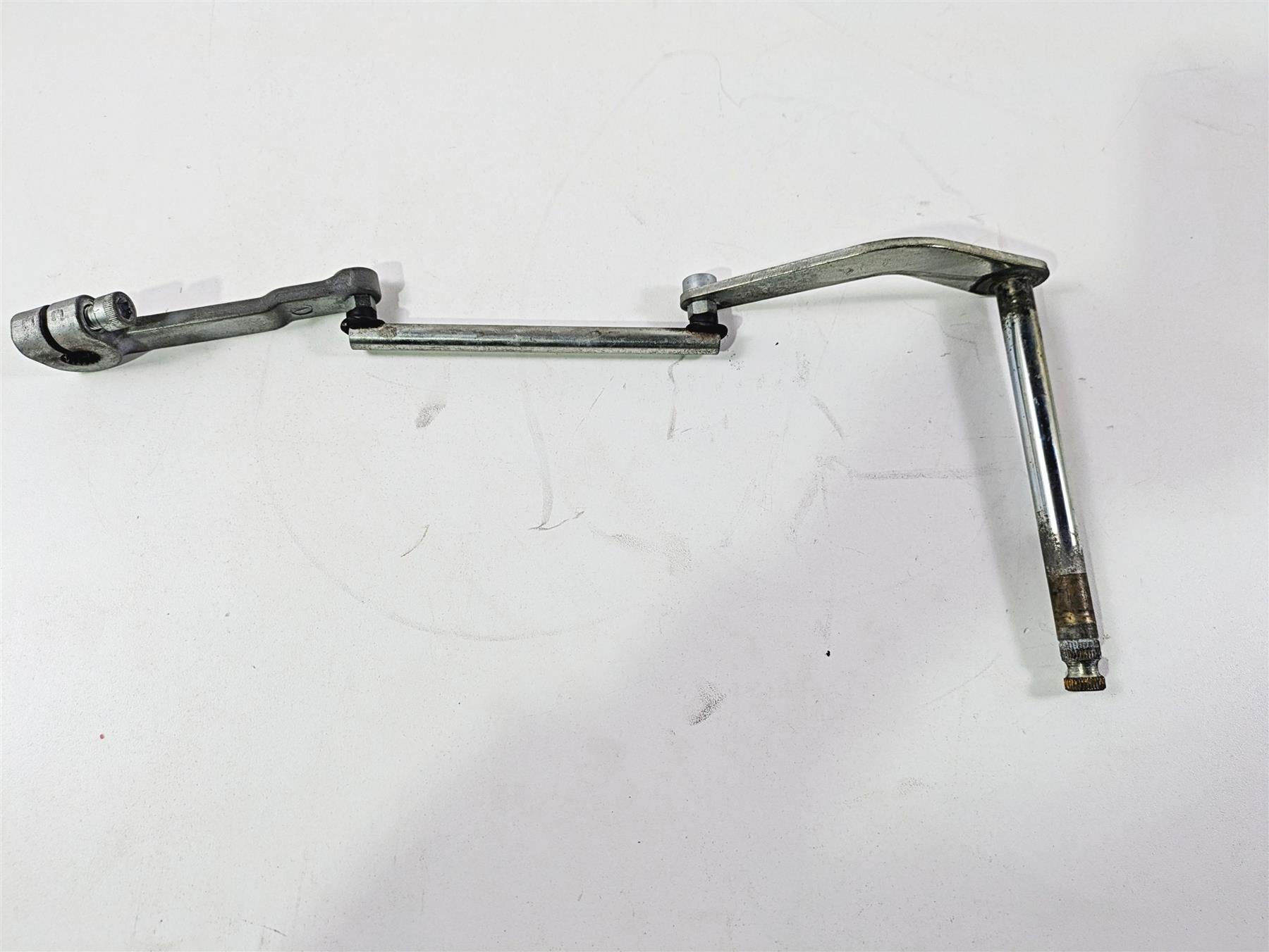 2011 Harley FXDC Dyna Super Glide Shift Lever Linkage 50639-90A {{ shop.shopifyCountryName }} - Mototech271