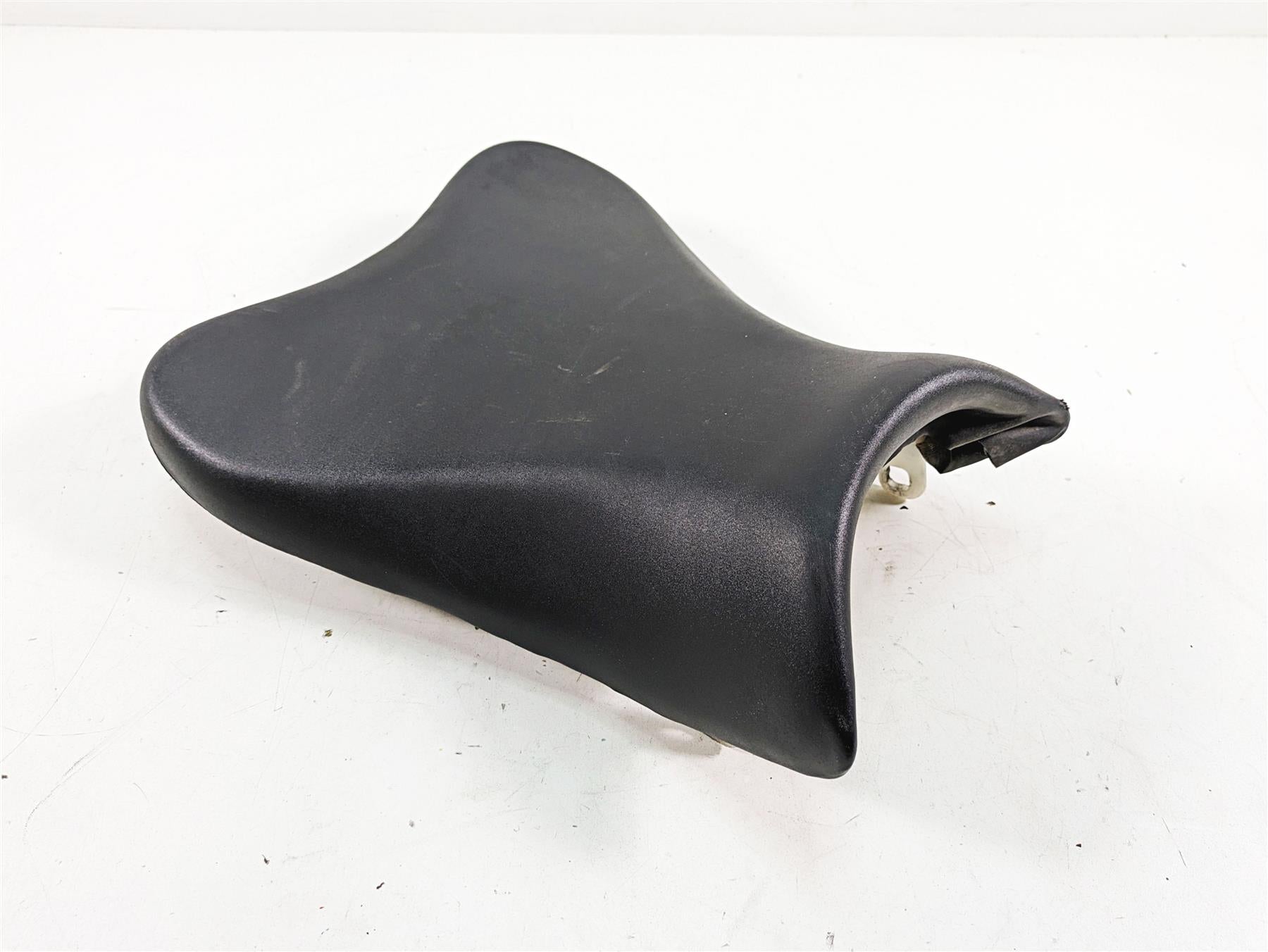 2009 Suzuki GSXR750 K9 Front Rider Seat Saddle - Read 45100-37H00-6BY {{ shop.shopifyCountryName }} - Mototech271