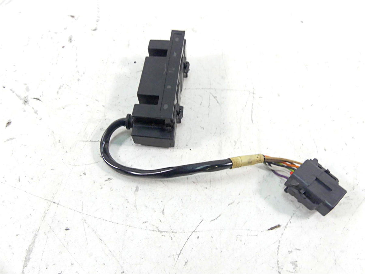 2006 Harley Softail FXSTSI Springer Indicator Instrument Lights 68113-99C {{ shop.shopifyCountryName }} - Mototech271