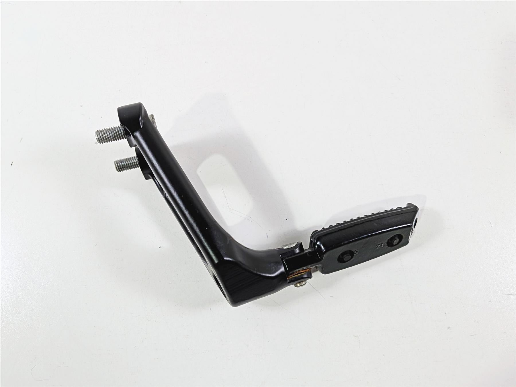 2011 Harley VRSCDX Night Rod Rear Left Passenger Foot Peg & Mount 51723-07 {{ shop.shopifyCountryName }} - Mototech271