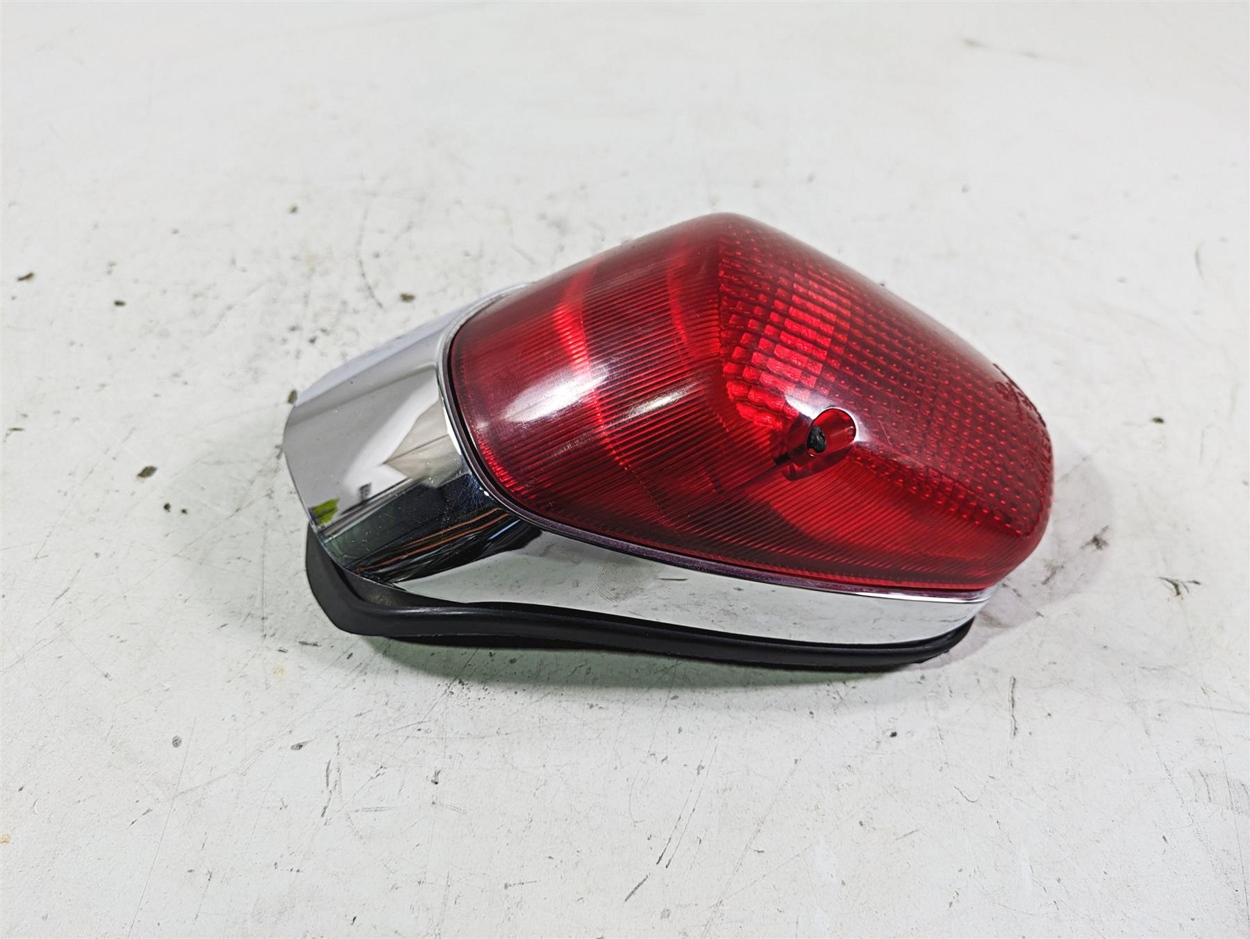 1998 Honda GL1500 Valkyrie Tour Taillight Tail Light Lamp 33701-MZ0-671 {{ shop.shopifyCountryName }} - Mototech271