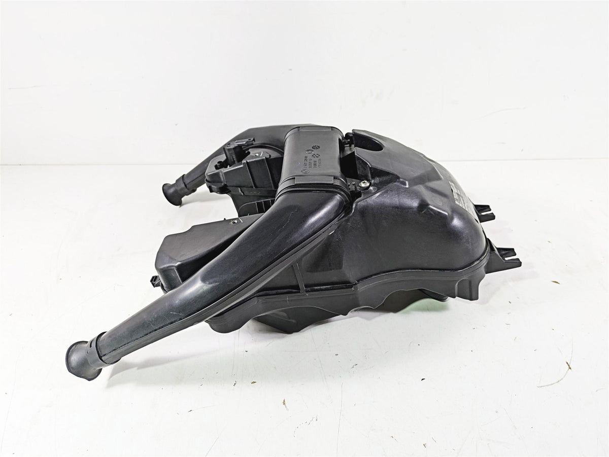 2017 BMW F800GS Adv K75 Air Box Breather Filter Cleaner & Tubes Set 13718554886 {{ shop.shopifyCountryName }} - Mototech271