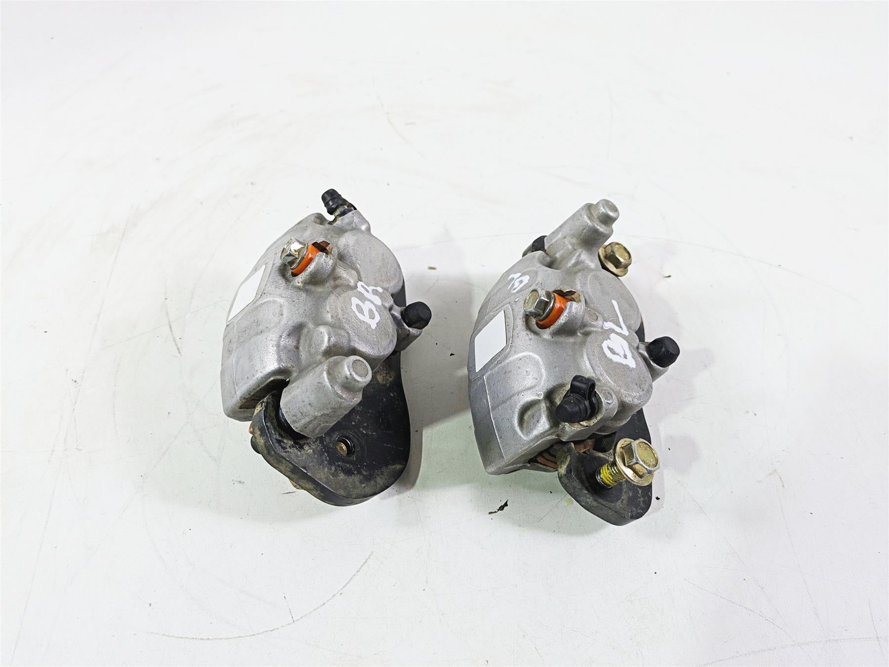 2018 Can Am Maverick X3 XRC Turbo R Rear Brake Caliper Set 705601514 705601515 {{ shop.shopifyCountryName }} - Mototech271