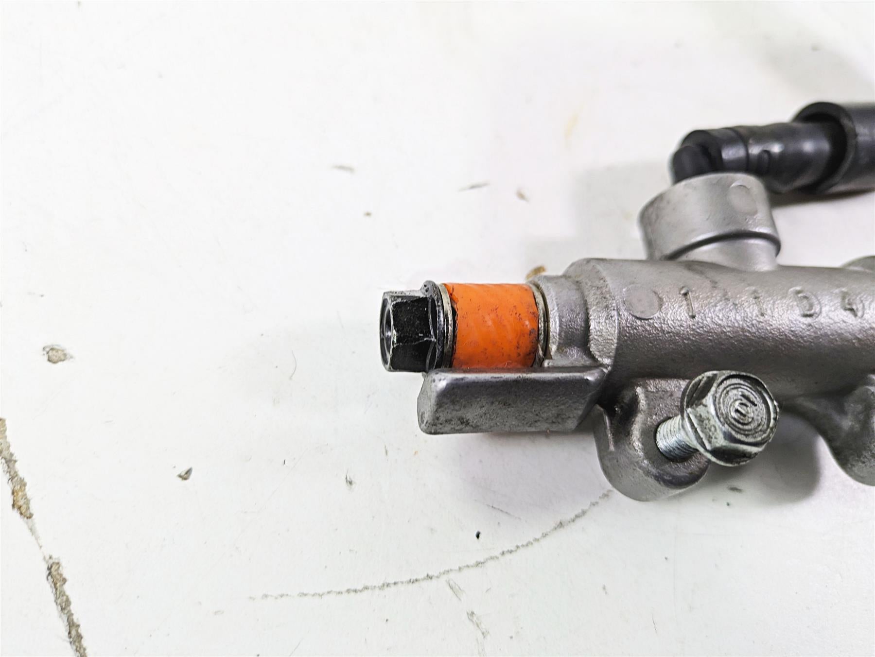 2002 Honda V-Twin VTX1800 C Rear Brake Master Cylinder 11/16 43510-MCH-016 {{ shop.shopifyCountryName }} - Mototech271