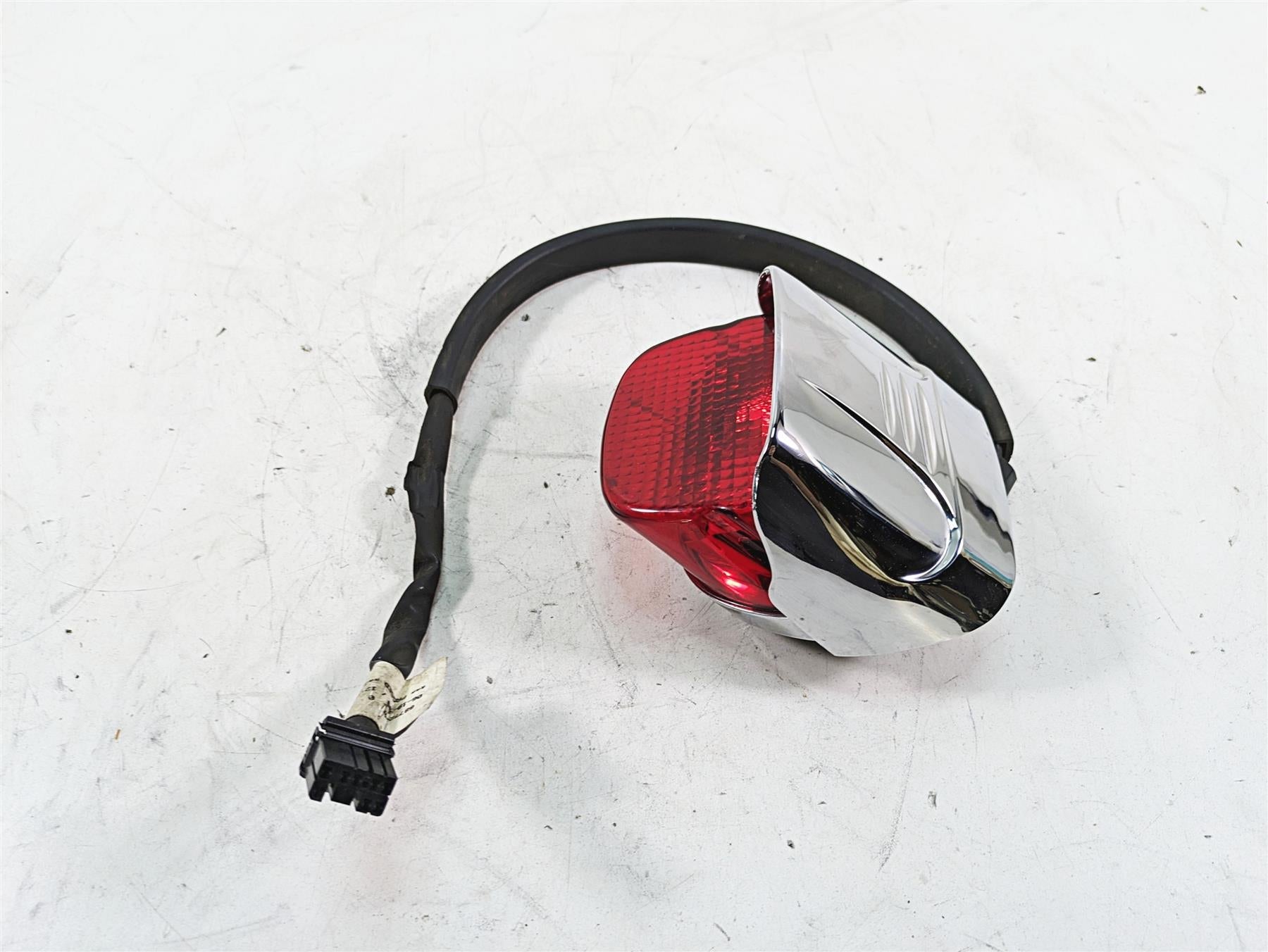 2010 Harley Touring FLHTCU Electra Glide Tail Light + Kuryakyn Cover 68140-04 {{ shop.shopifyCountryName }} - Mototech271
