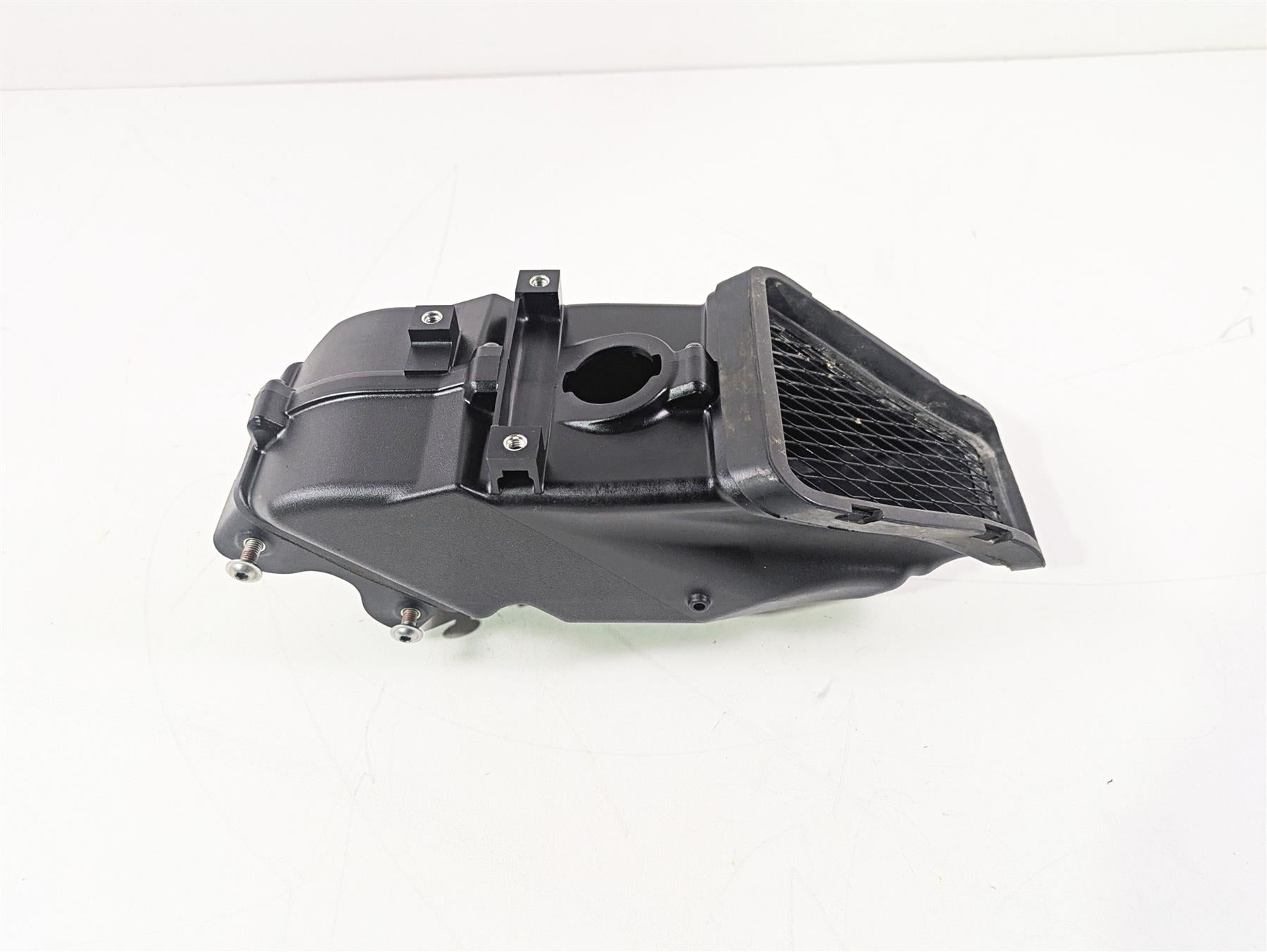 2016 Kawasaki ZX10R Ninja Front Center Air Duct Scoop Ram 39045-0041 {{ shop.shopifyCountryName }} - Mototech271