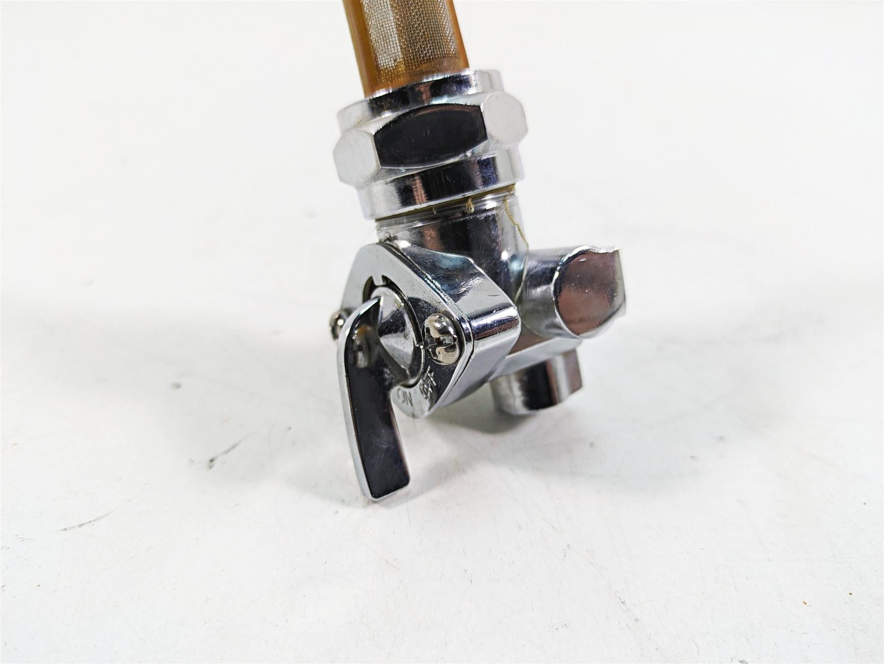 1999 Harley Touring FLHTC Electra Glide Fuel Gas Petrol Petcock Valve 61338-94D {{ shop.shopifyCountryName }} - Mototech271