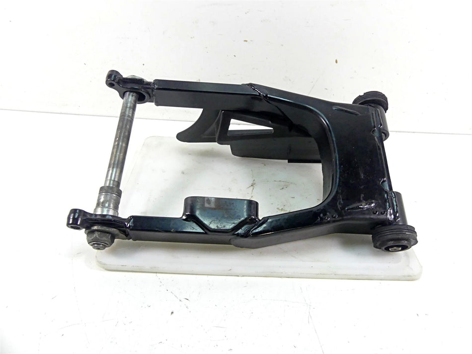 2006 Harley Touring FLHTCU SE E-Glide Swingarm Swing Arm + 1" Axle 47549-02 {{ shop.shopifyCountryName }} - Mototech271