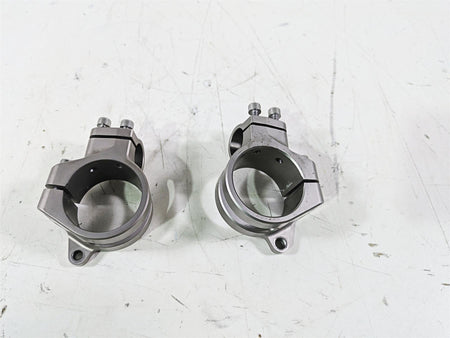 2020 Triumph Daytona 765 Moto2 Handle Bar Mounts Clamp Clip Ons T2042962 {{ shop.shopifyCountryName }} - Mototech271