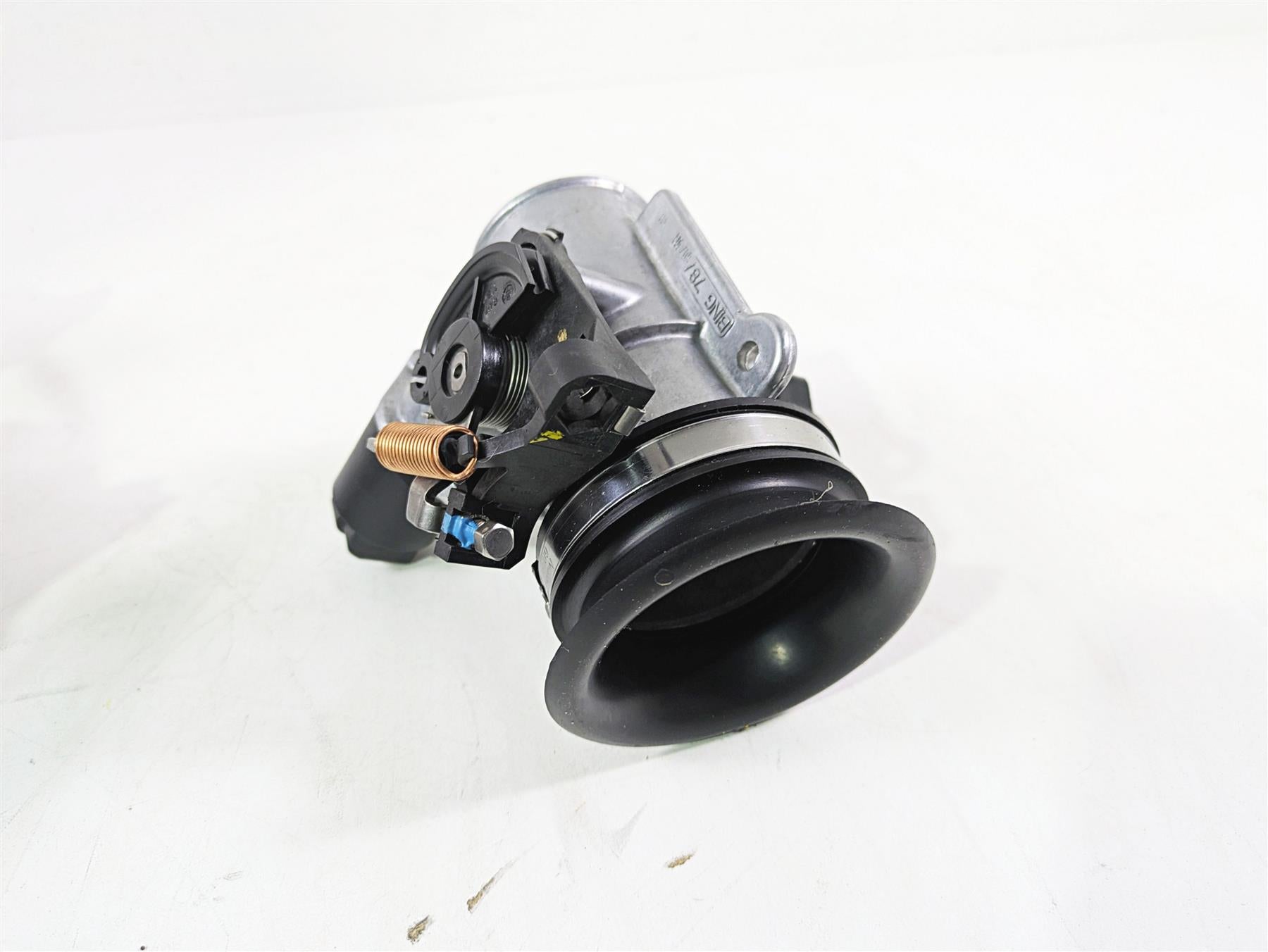 2022 Ducati Scrambler Desert Sled Bing Throttle Body Intake Set 28241001A {{ shop.shopifyCountryName }} - Mototech271