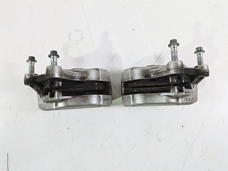 2017 Harley Touring FLHTKSE CVO E-Glide Front Brake Caliper Set 42938-08 {{ shop.shopifyCountryName }} - Mototech271