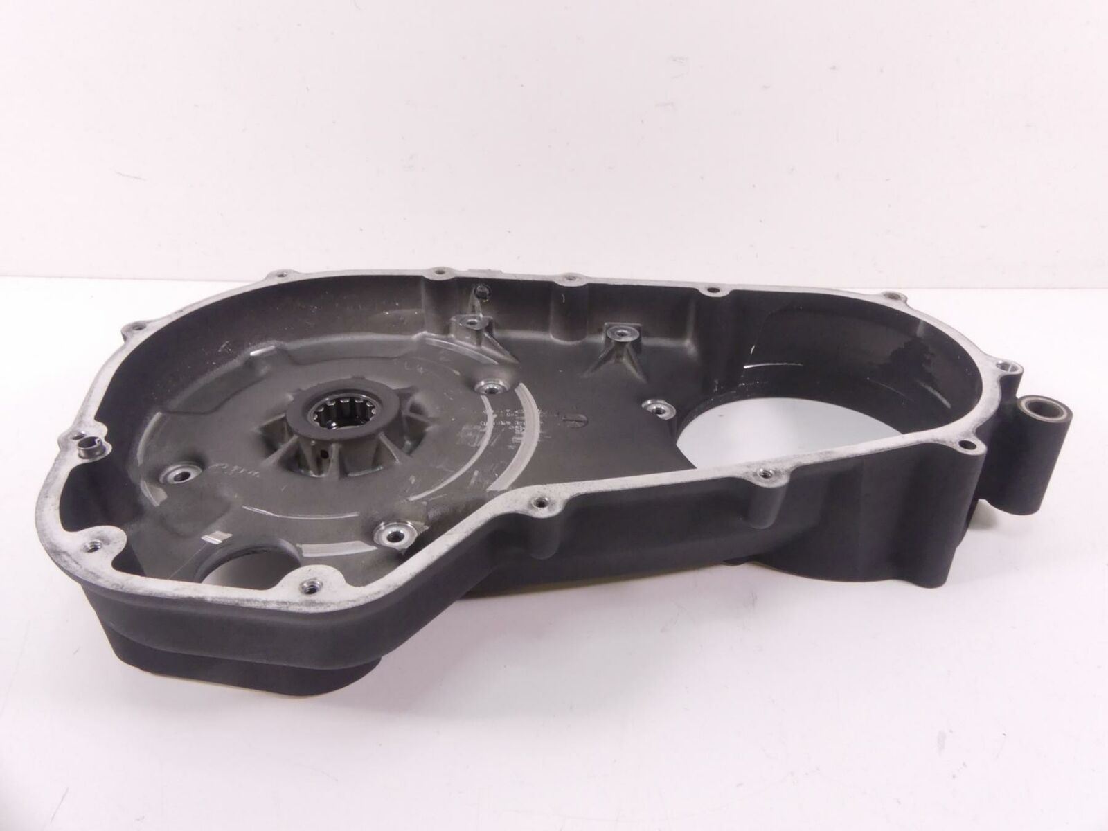 2011 Harley Touring FLHP Road King Inner Primary Clutch Cover - Read 60432-07A {{ shop.shopifyCountryName }} - Mototech271