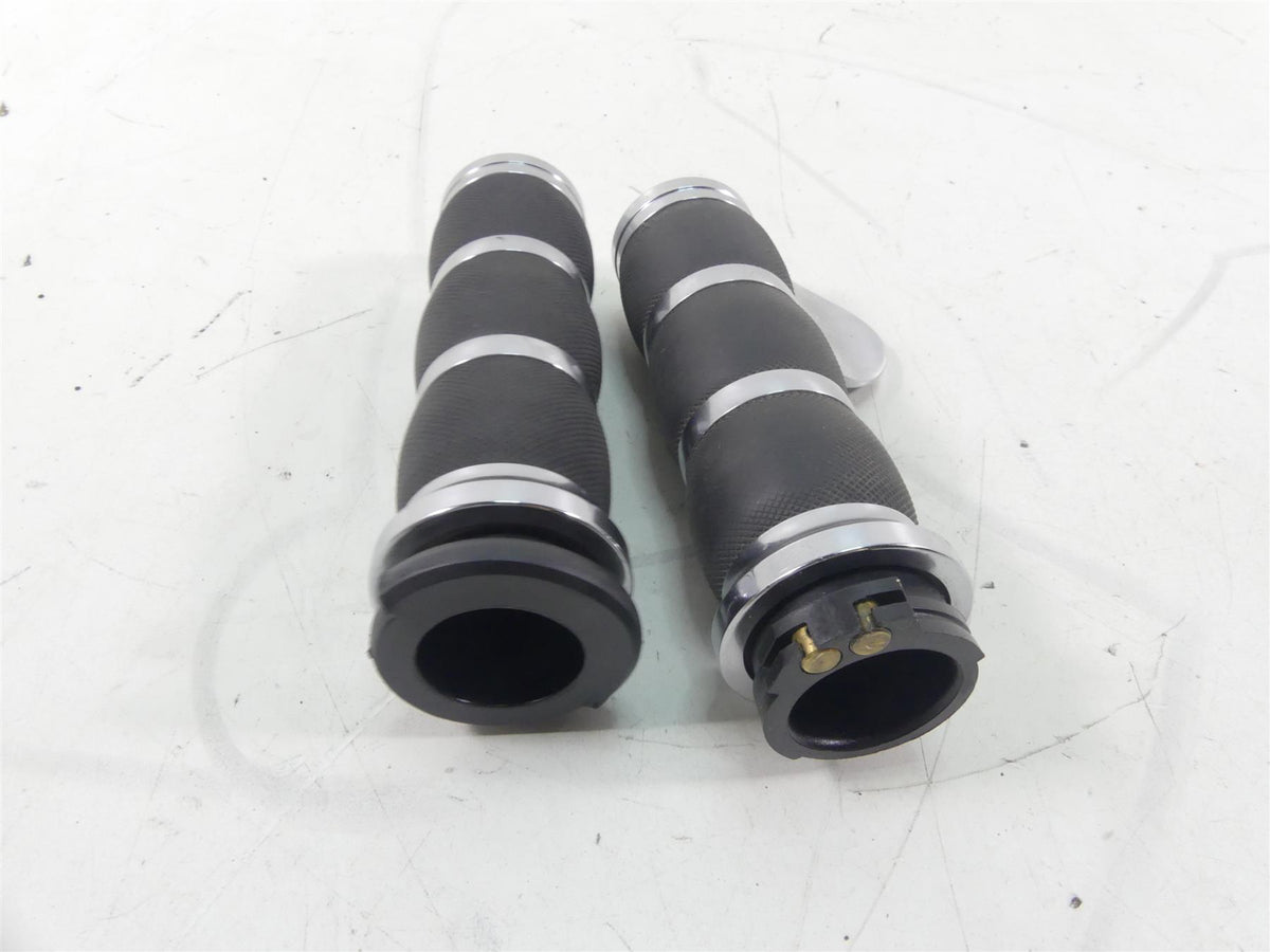 2005 Harley Softail FLSTSC Heritage Springer Hand Grip Cruise Control Set {{ shop.shopifyCountryName }} - Mototech271