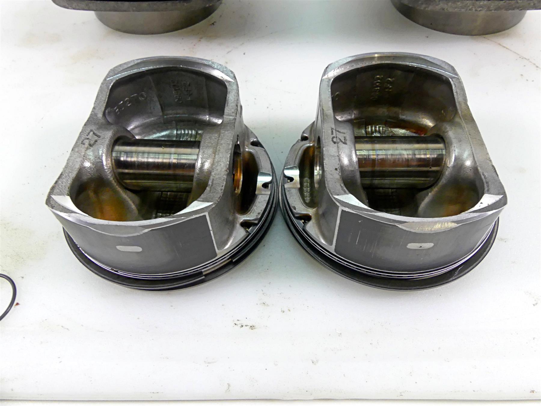 2017 Harley Softail FXSB Breakout 103 ci Cylinder Jugs Piston Set 17460-07A {{ shop.shopifyCountryName }} - Mototech271