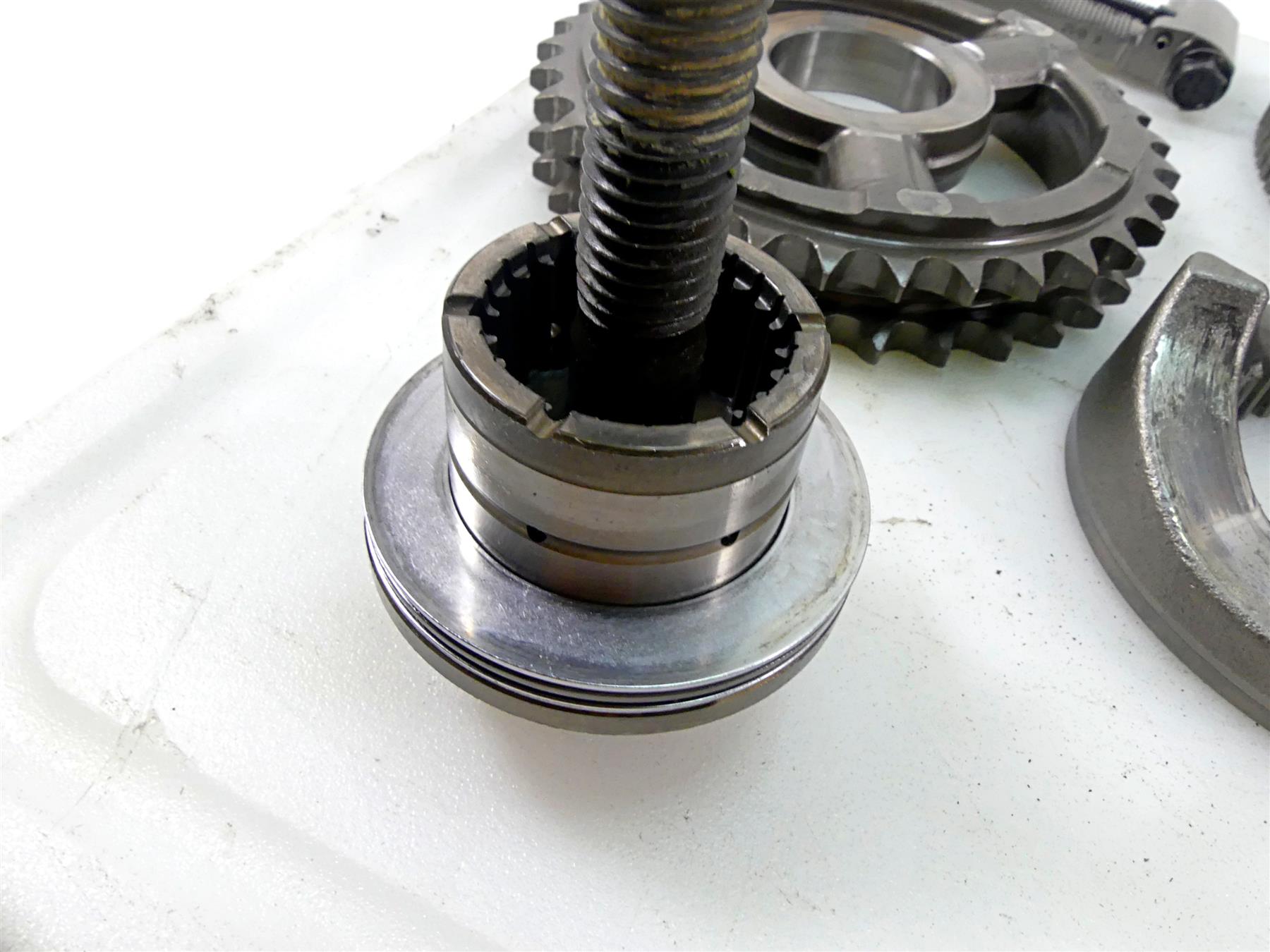 2014 Harley Dyna FXDB Street Bob Primary Drive Clutch Assembly 37816-11 {{ shop.shopifyCountryName }} - Mototech271