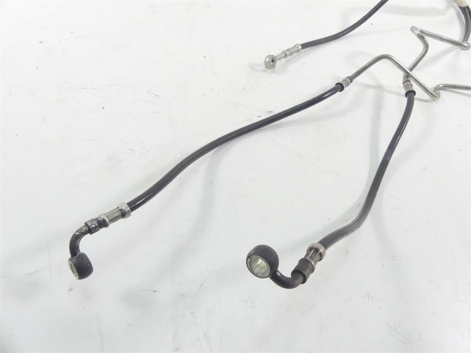 2014 Harley Touring FLHXS Street Glide Sp Front Abs Brake Line Hose Set 41800009 {{ shop.shopifyCountryName }} - Mototech271