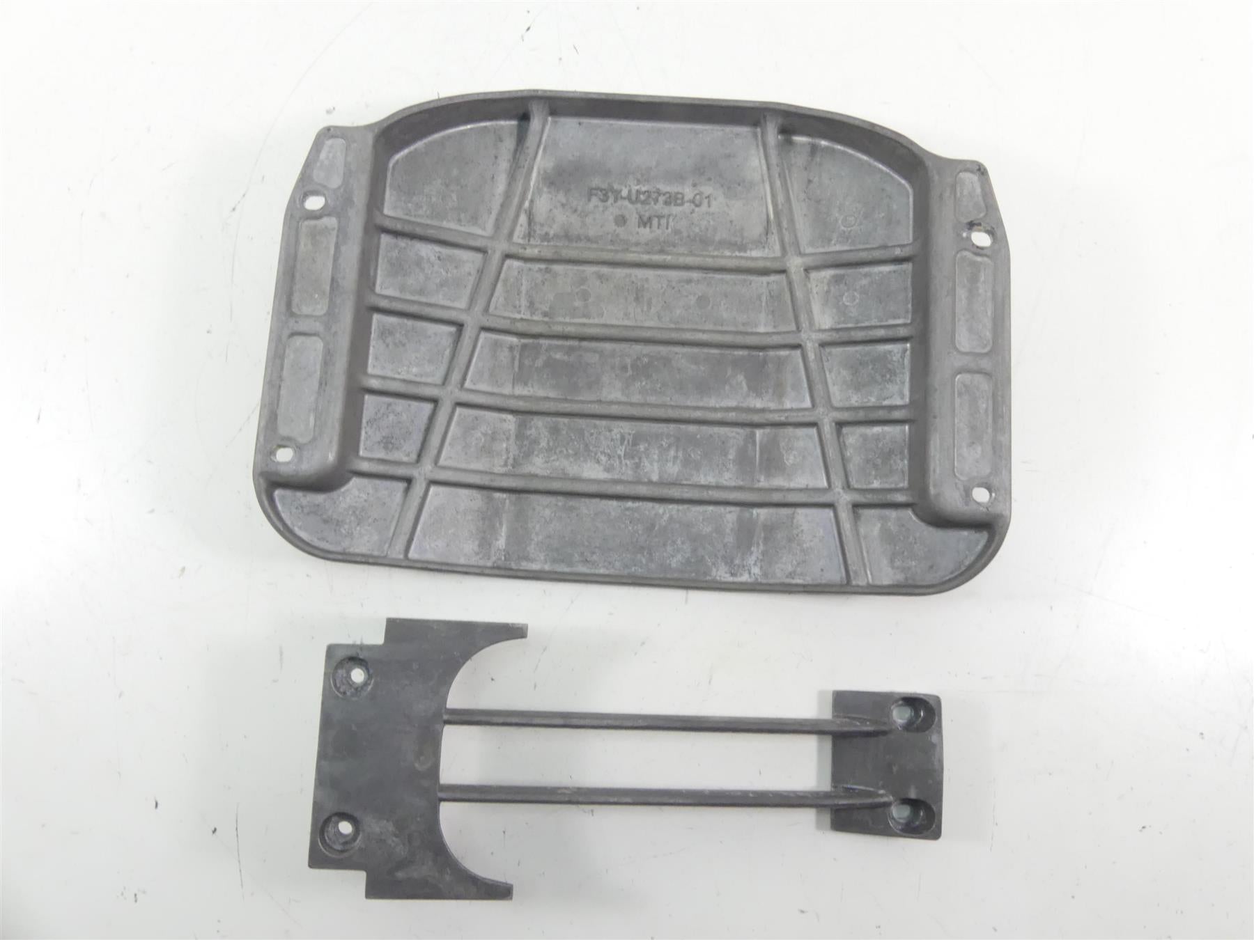 2017 Yamaha Waverunner EX Sport 1050 BS Bottom Skid Plate Set F3Y-U273B-01-00 {{ shop.shopifyCountryName }} - Mototech271