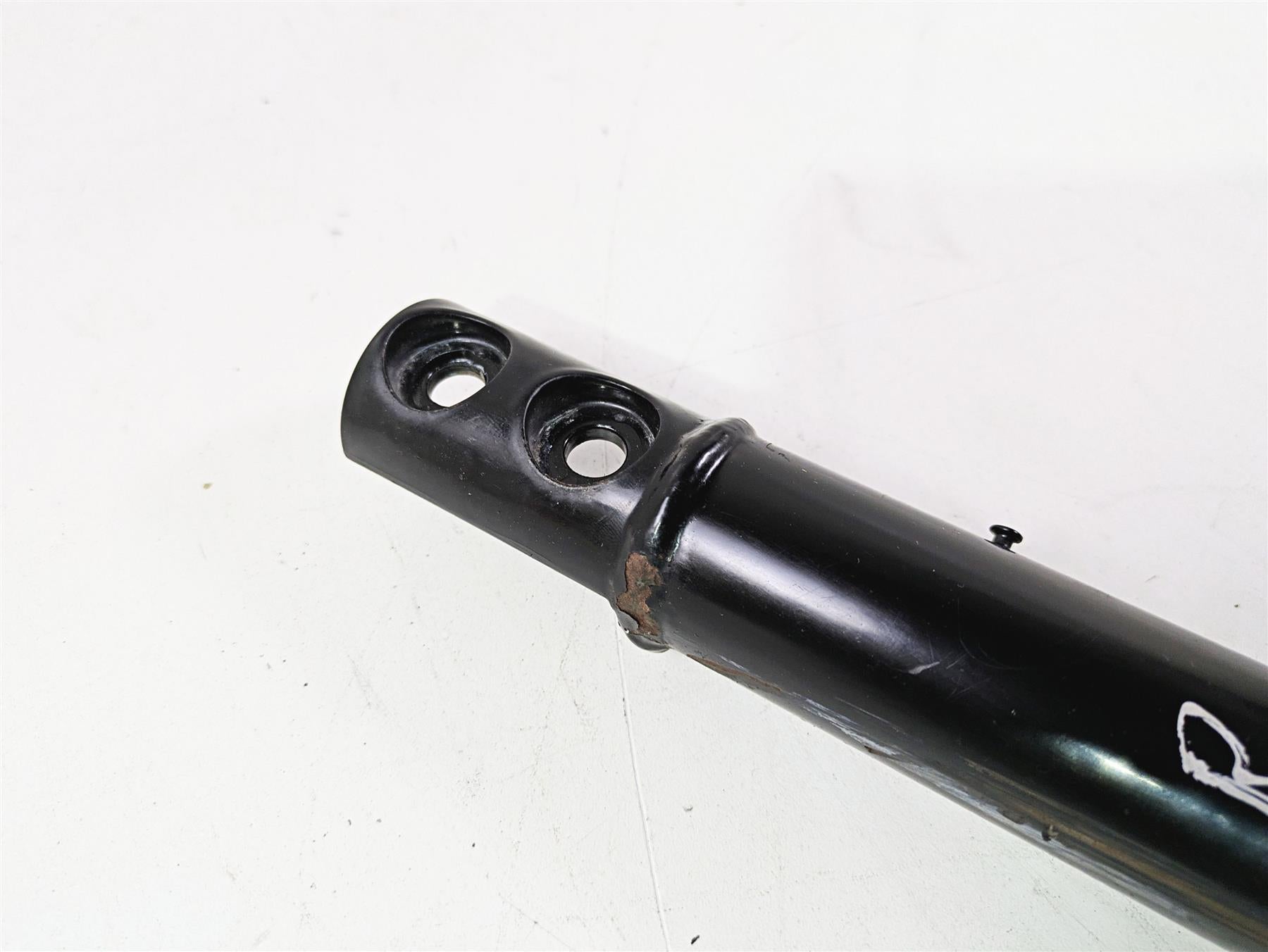 2013 Harley VRSCF Muscle Rod Right Front Frame Downtube - Read 47988-12BK {{ shop.shopifyCountryName }} - Mototech271