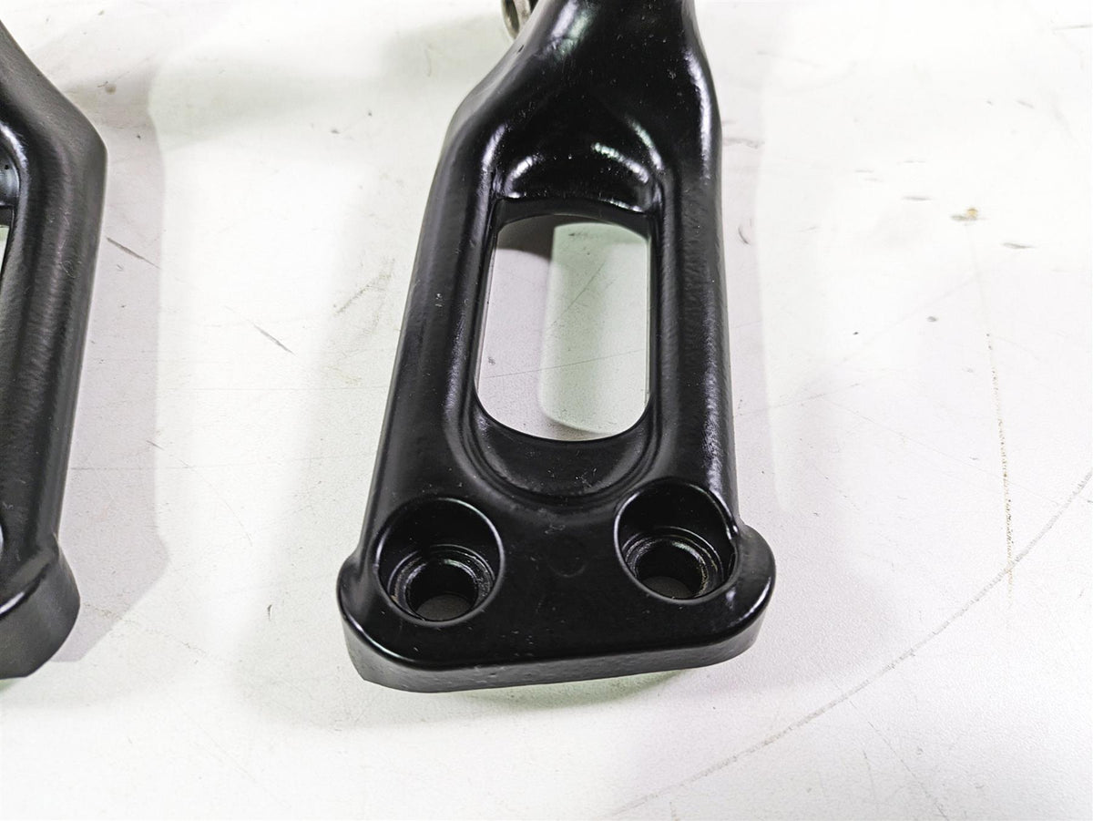 2013 Harley VRSCDX Night Rod Sp Rear Passenger Footpeg Set L 51723-07 R 51722-07 {{ shop.shopifyCountryName }} - Mototech271