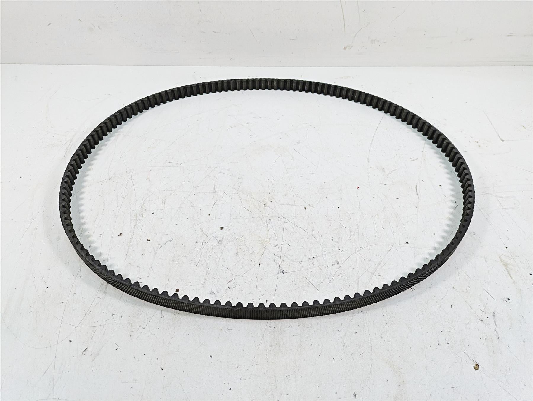 2013 Harley Touring FLHX Street Glide Rear Drive Belt 140T 1