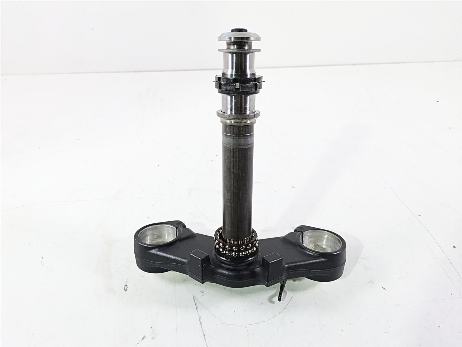 2022 Kawasaki ZR900RS Cafe Lower Triple Tree Steering Clamp 44037-0172-18R | Mototech271
