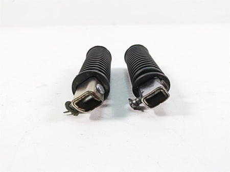 2006 Honda V-Twin VTX1300 R Rear Passenger Pillion Foot Peg Set 50715-MN0-000 {{ shop.shopifyCountryName }} - Mototech271