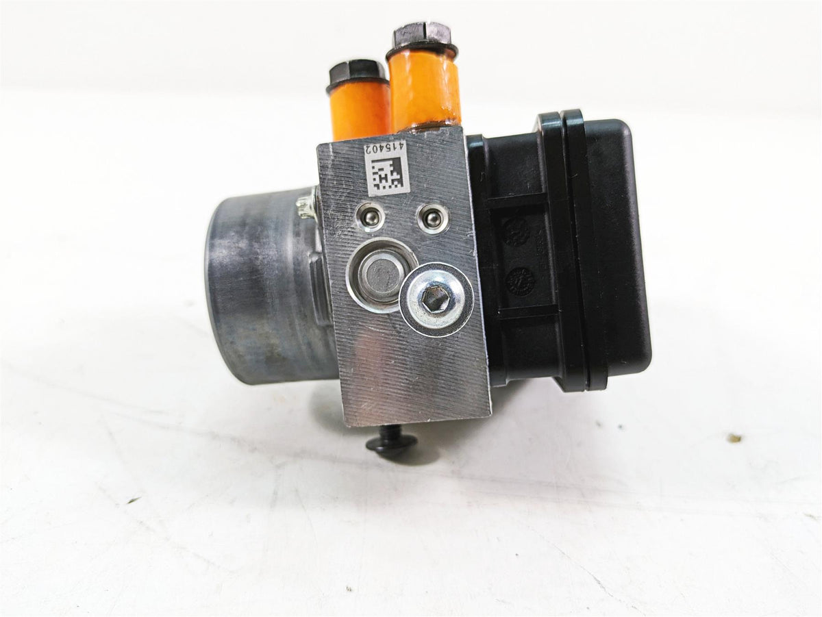2016 Ducati Panigale 1299 S Abs Brake Pump Unit Module 54240581B 54240571B {{ shop.shopifyCountryName }} - Mototech271