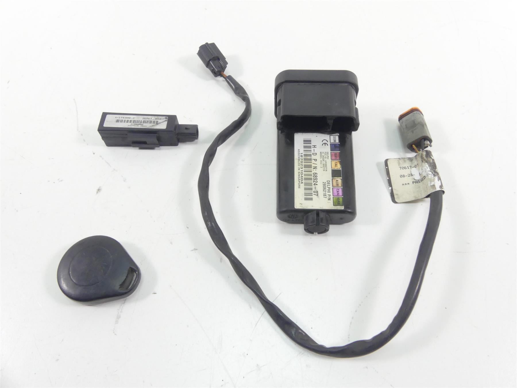 2011 Harley Touring FLTRU Road Glide Tssm Turn Signal Security Module 68924-07 {{ shop.shopifyCountryName }} - Mototech271