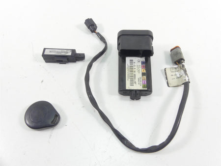 2011 Harley Touring FLTRU Road Glide Tssm Turn Signal Security Module 68924-07 {{ shop.shopifyCountryName }} - Mototech271